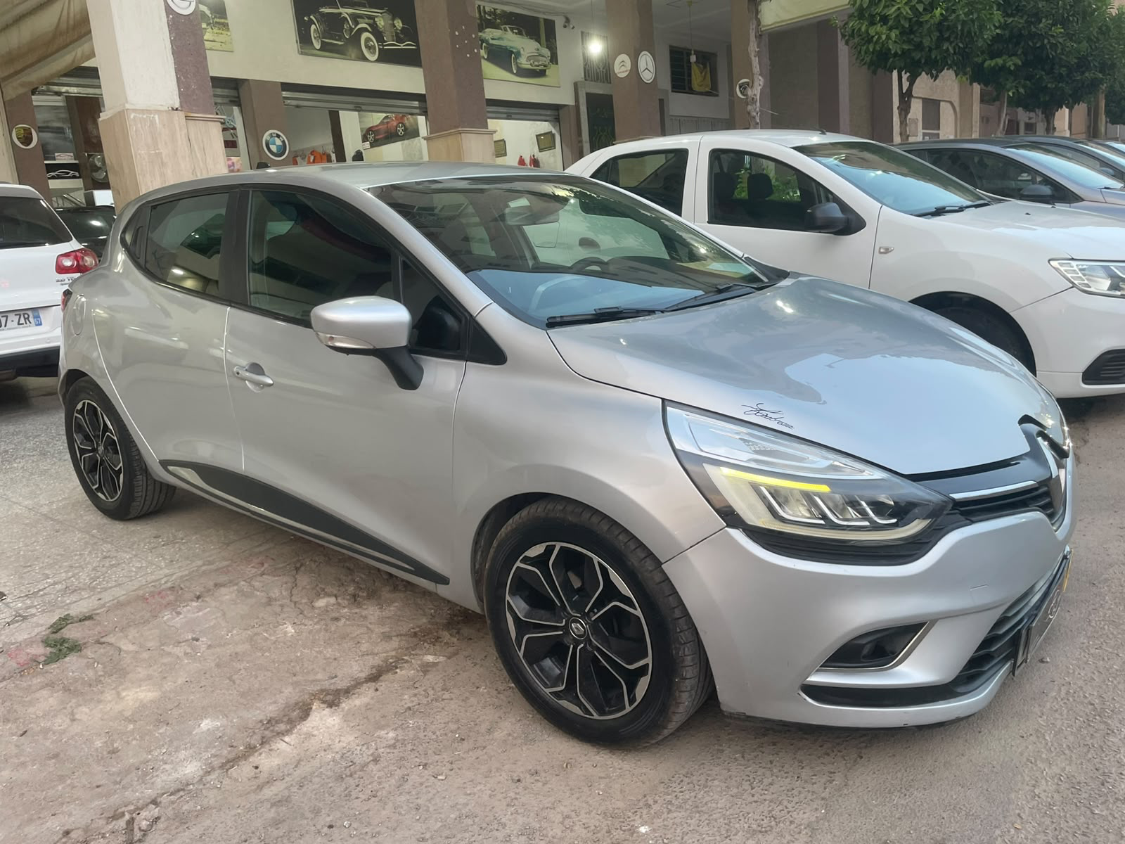RENAULT CLIO 4